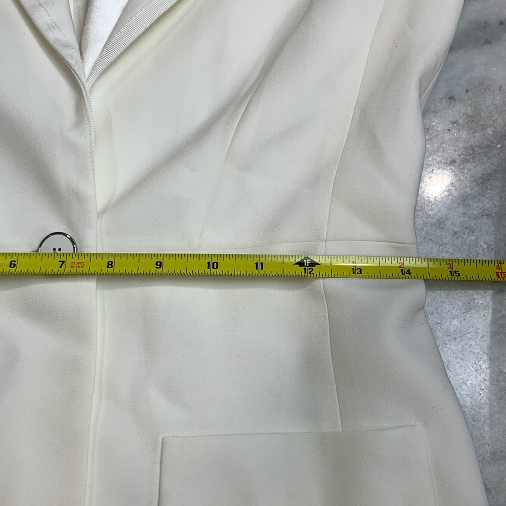 Elie Tahari Creme One Button Blazer - Picture 11 of 15